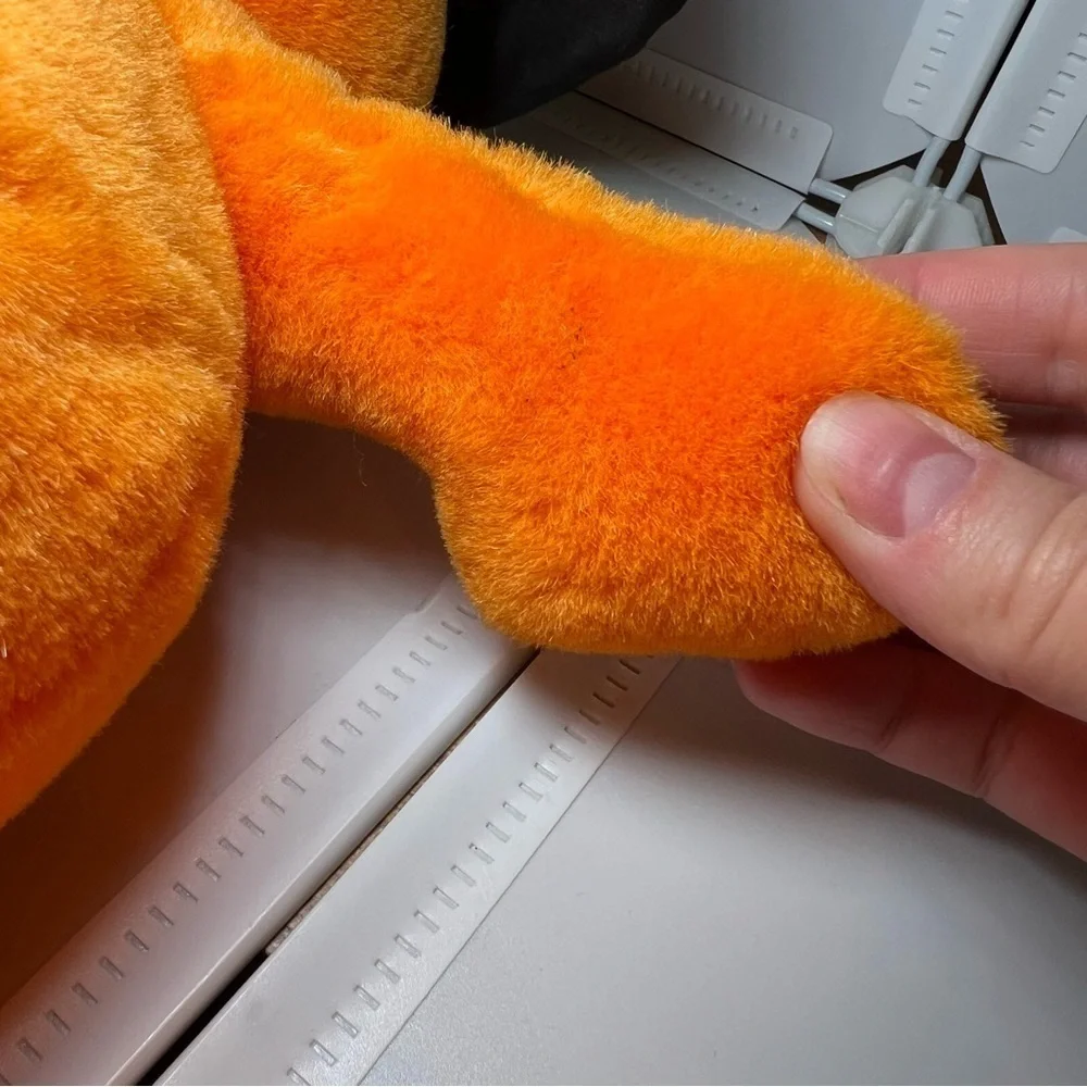 Tickle Tickle Wiggle Wiggle Plush Stuffed Animal Talking Halloween Witch Giggle